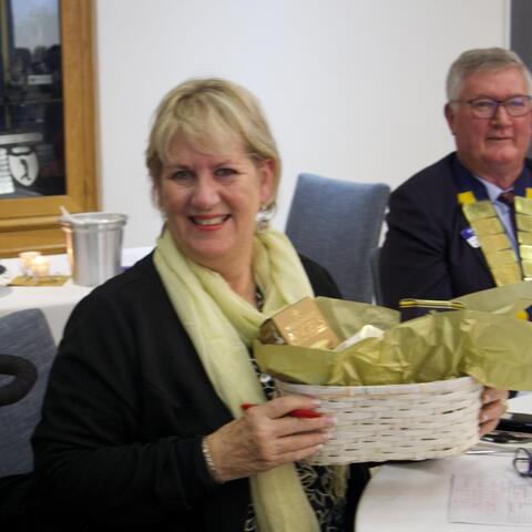 Carol Gift 